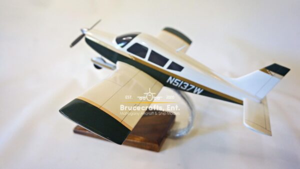 Model of Piper PA-23 Aztec Aircraft Model